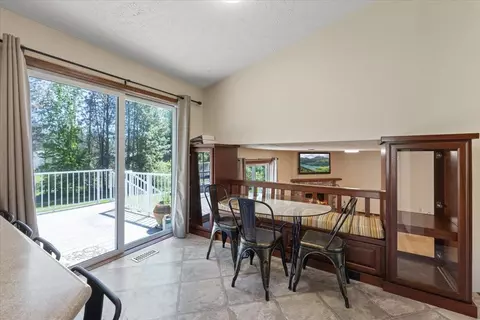 Dining - 4510 E Bixel Ct, Mead, WA 99021 photo 2 of 2