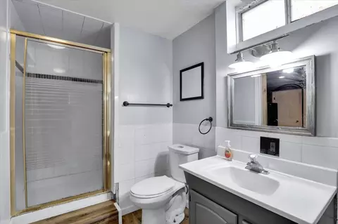 Bath - 7312 Euclid Ave, Spokane Valley, WA 99212 photo 4 of 4