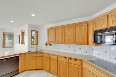 12204 E 38th Ave, Spokane Valley, WA 99206 photo 9