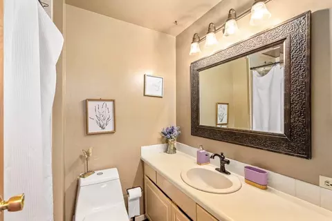 Bath - 3225 E 16th Ave, Spokane, WA 99223 photo 1 of 3