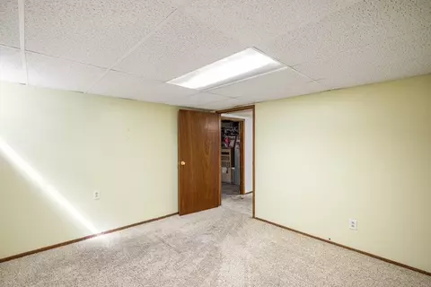 Bedroom - 3225 E 16th Ave, Spokane, WA 99223 photo 9 of 9
