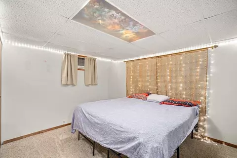 Bedroom - 3225 E 16th Ave, Spokane, WA 99223 photo 7 of 9