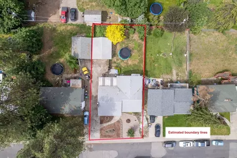 View/Area - 3225 E 16th Ave, Spokane, WA 99223 photo 1 of 10