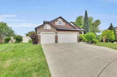 903 E Harding Ct, Spokane, WA 99218 photo 2
