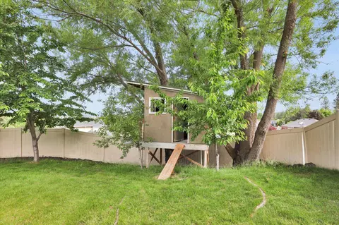 903 E Harding Ct, Spokane, WA 99218 photo 40