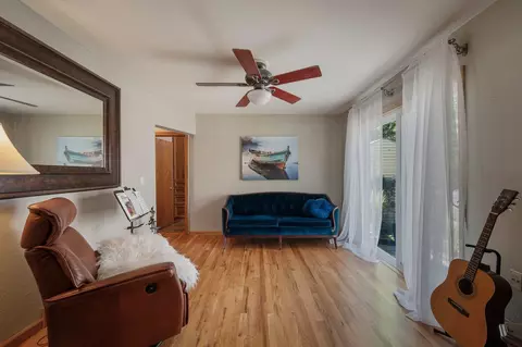 934 E 38th Ave, Spokane, WA 99203 photo 8
