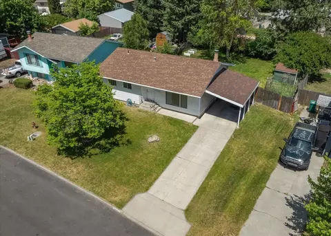 View/Area - 711 E Cascade Pl, Spokane, WA 99208 photo 1 of 7