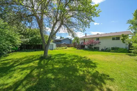 Exterior - 711 E Cascade Pl, Spokane, WA 99208 photo 7 of 14