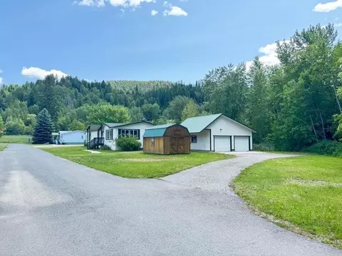 106 B South Ave, Metaline Falls, WA 99153