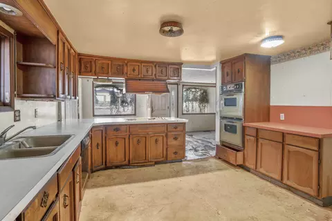 3707 E Olympic Ave, Spokane, WA 99217 photo 9