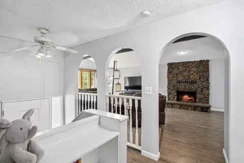 4615 E Russell Rd, Colbert, WA 99005 photo 6