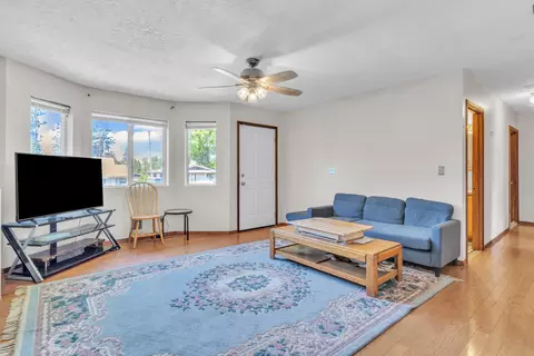 3228 E 29th Ave, Spokane, WA 99223 photo 2