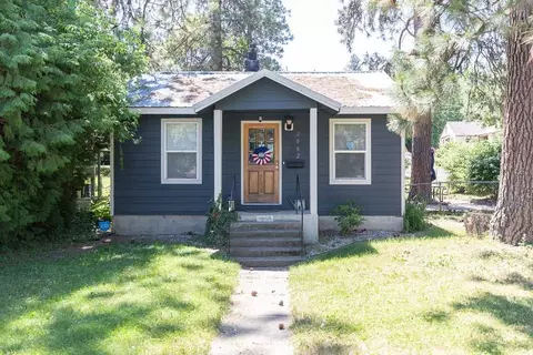 2002 E 15th Ave, Spokane, WA 99203 photo 1