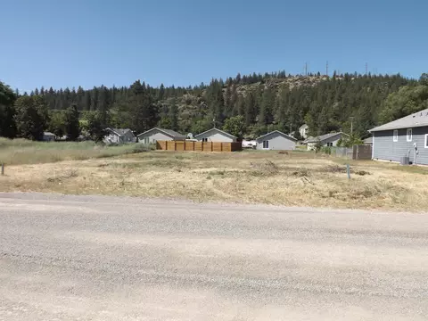 X E Fairview Ave, Spokane, WA 99217 photo 3