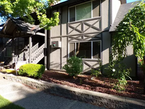302 E Weile Ave #2, Spokane, WA 99208 photo 2