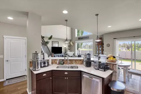 Kitchen - 726 E Colbert Rd, Colbert, WA 99005 photo 2 of 3