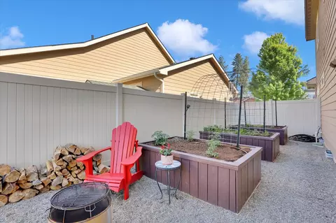 Exterior - 726 E Colbert Rd, Colbert, WA 99005 photo 7 of 12