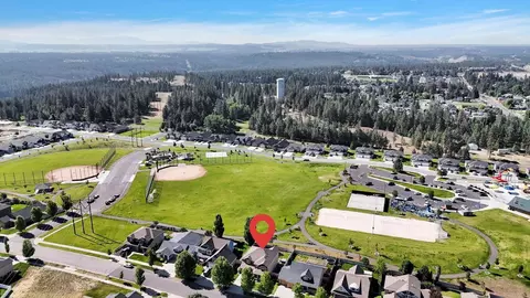 View/Area - 726 E Colbert Rd, Colbert, WA 99005 photo 2 of 9