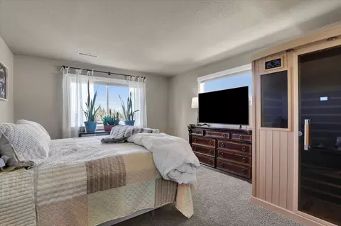 Bedroom - 726 E Colbert Rd, Colbert, WA 99005 photo 1 of 5