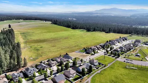 View/Area - 726 E Colbert Rd, Colbert, WA 99005 photo 5 of 9