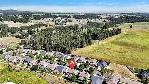 View/Area - 726 E Colbert Rd, Colbert, WA 99005 photo 6 of 9