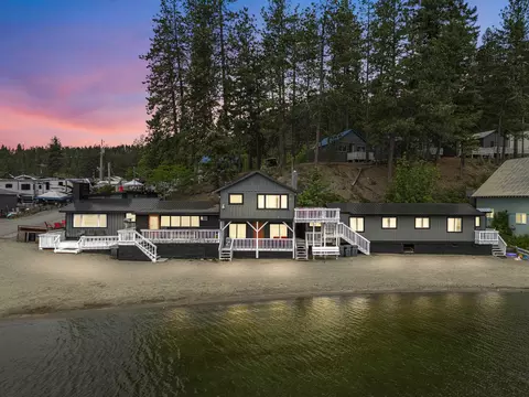 41987 Shore Acres Rd, Loon Lake, WA 99148