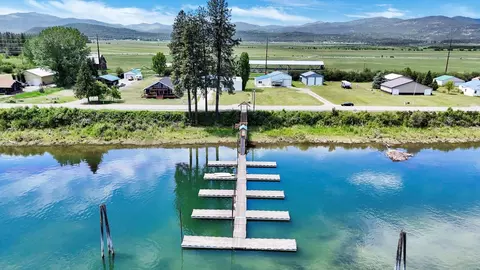 613 River Rd, Cusick, WA 99119