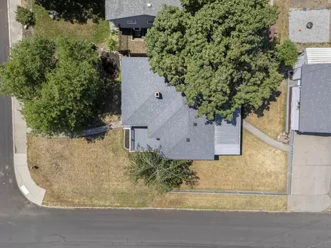 View/Area - 3927 E Fairview Ave, Spokane, WA 99217 photo 1 of 4