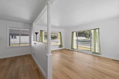 Living - 3927 E Fairview Ave, Spokane, WA 99217 photo 2 of 4