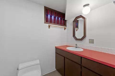 Bath - 3927 E Fairview Ave, Spokane, WA 99217 photo 2 of 2