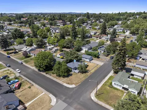 View/Area - 3927 E Fairview Ave, Spokane, WA 99217 photo 2 of 4
