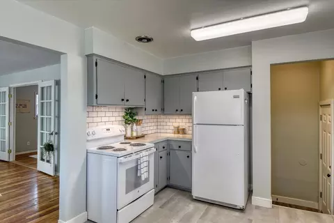 1529 E Walton Ave, Spokane, WA 99207 photo 19