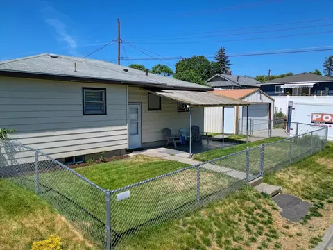 1529 E Walton Ave, Spokane, WA 99207 photo 29