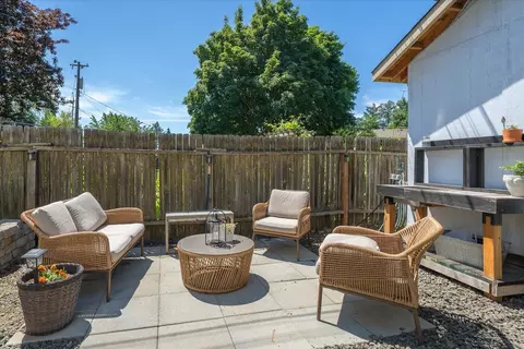 Exterior - 2804 E 39th Ave, Spokane, WA 99223 photo 18 of 19