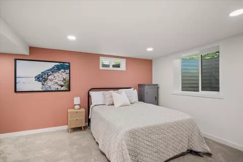Bedroom - 2804 E 39th Ave, Spokane, WA 99223 photo 4 of 4