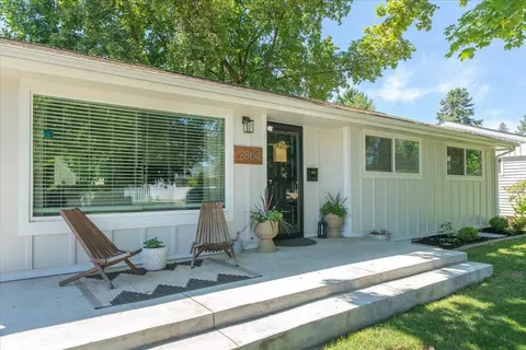 Exterior - 2804 E 39th Ave, Spokane, WA 99223 photo 2 of 19