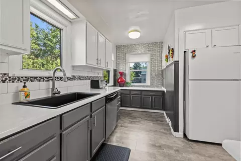 824 E 38th Ave, Spokane, WA 99203 photo 14