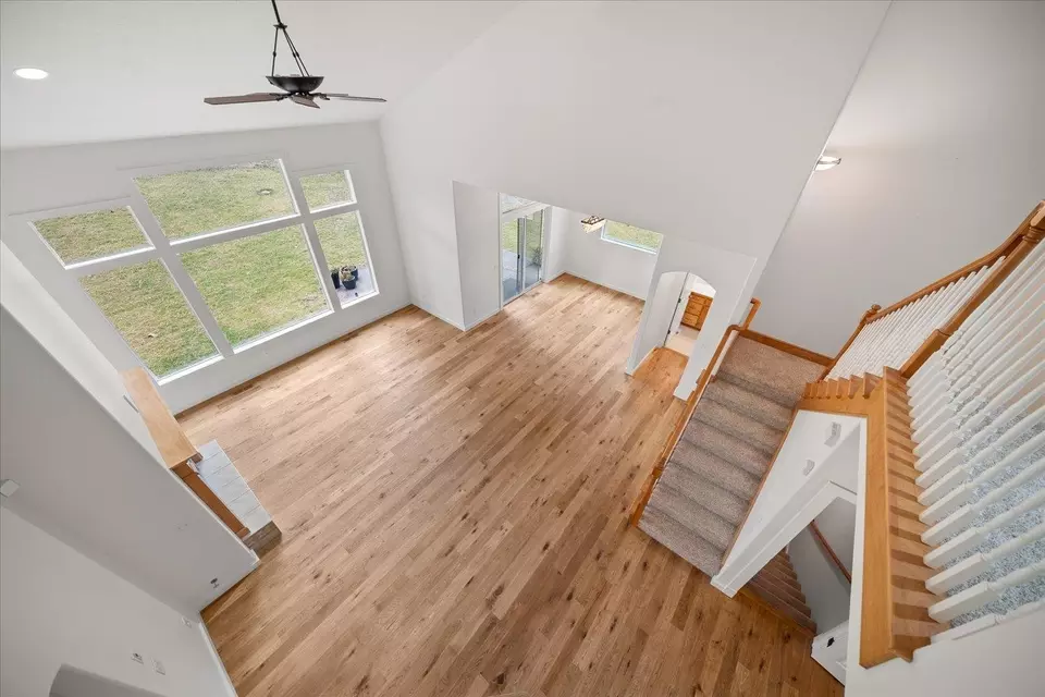 Living - 404 W Trail Ridge Ct, Spokane, WA 99224 photo 10 of 10
