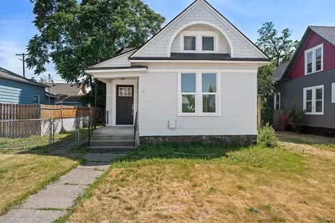 307 W Knox Ave #307 1/2 W KNOX, Spokane, WA 99205