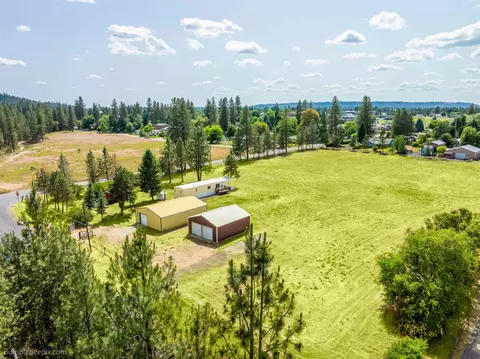 12715 N Yale Rd, Mead, WA 99021