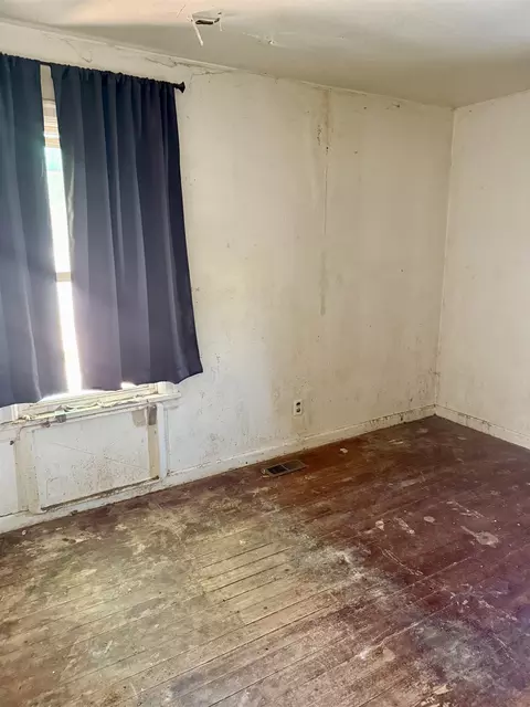 2228 E Hoffman Ave, Spokane, WA 99207 photo 10
