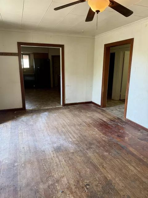 2228 E Hoffman Ave, Spokane, WA 99207 photo 4