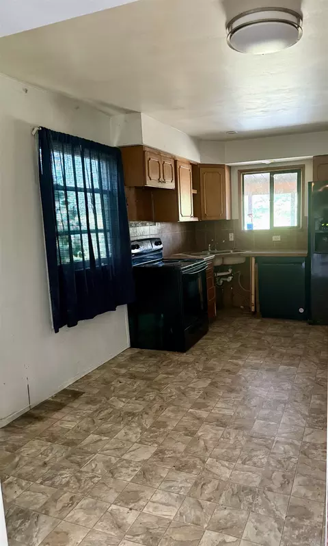 2228 E Hoffman Ave, Spokane, WA 99207 photo 5