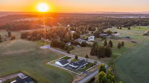 7308 S South Meadows Ln, Spokane, WA 99223