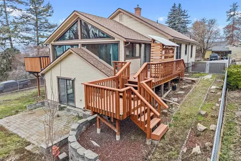 508 N Cedar St, Colville, WA 99114