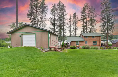 42325 N Sylvan Rd, Elk, WA 99009