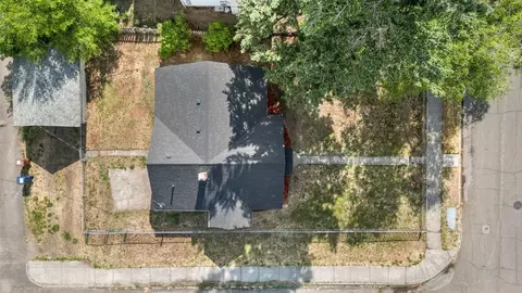 View/Area - 801 E Longfellow Ave, Spokane, WA 99207 photo 1 of 6