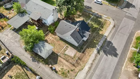 View/Area - 801 E Longfellow Ave, Spokane, WA 99207 photo 2 of 6