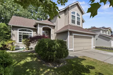 1707 N Harmony Ln, Greenacres, WA 99016