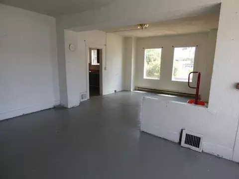 1727 E Riverside Ave, Spokane, WA 99202 photo 5